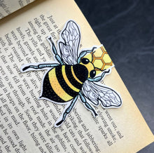 Load image into Gallery viewer, Bee Magnetic Bookmark. Book Lover. Teachers Gift.