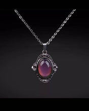 Load image into Gallery viewer, Mood Necklace. Retro Pendant Necklace. Colour Change Necklace.  Temperature Control colour.