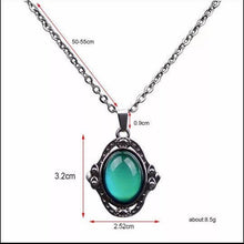 Load image into Gallery viewer, Mood Necklace. Retro Pendant Necklace. Colour Change Necklace.  Temperature Control colour.