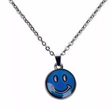 Load image into Gallery viewer, Mood Necklace. Smile Face Retro Pendant Necklace. Colour Change Necklace.  Temperature Control colour. Smiley Face.