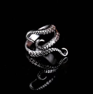 Octopus Ring. Adjustable Silver Ring. Punk Goth Ring. Octopus Wrap Around Ring. Silver Tentacles. Unisex Ring.