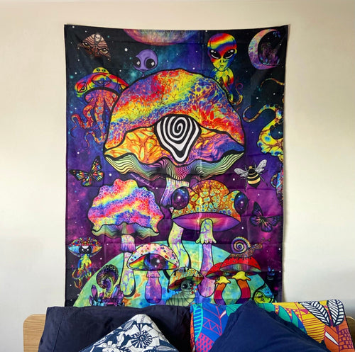 Trippy Mushroom Tapestry. Magic Mushroom Wall Hanging. Mushroom Tapestries.